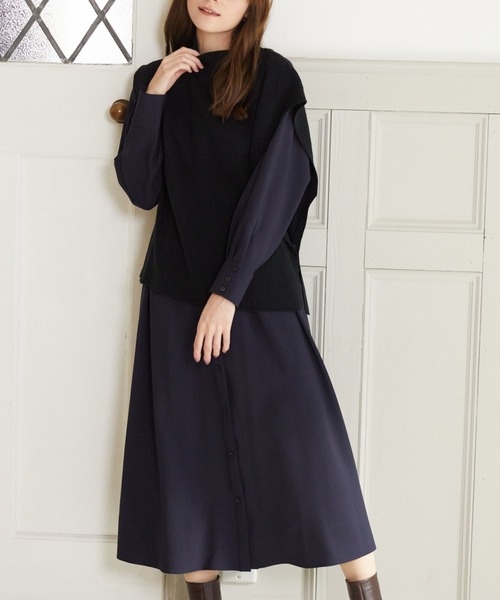 Rewde(ルゥデ)の「ウエストタックシャツワンピース(1R05-09233)(ワンピース・レディース・ベージュ/モカ/ネイビー・M)」の1枚目の写真