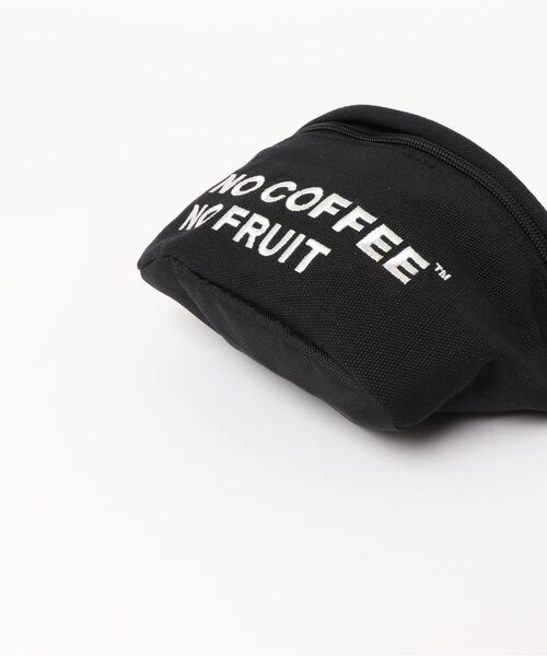FRUIT OF THE LOOM(フルーツオブザルーム)の「NO COFFEEコラボWAIST BAG(ボディバッグ/ウエストポーチ・メンズ・オフホワイト/ブラウン/ブラック・FREE)」の7枚目の写真