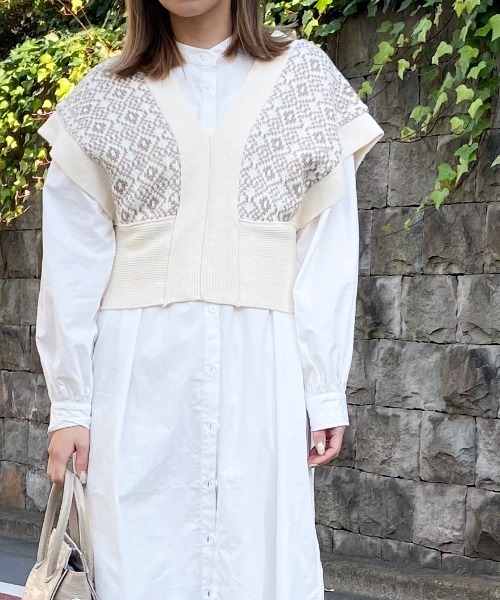 Per sist ence（パーシエンス）の「Per sist ence/パーシエンス　幾何学ビスチェ（ベスト・レディース・ベージュ/ブラック/ブラウン・FREE）」の3枚目の写真