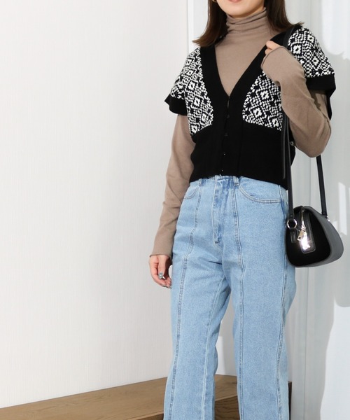 Per sist ence（パーシエンス）の「Per sist ence/パーシエンス　幾何学ビスチェ（ベスト・レディース・ベージュ/ブラック/ブラウン・FREE）」の5枚目の写真