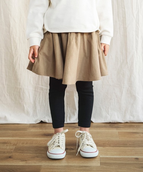 BRANSHES(ブランシェス)の「レギンス付きコーデュロイスカート(無地・花柄)(スカート・キッズ・ブラック/ベージュ/ピンク・100cm/150cm/110cm/130cm/90cm/120cm/140cm)」の4枚目の写真