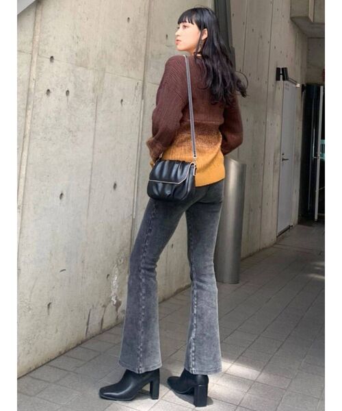 EMODA（エモダ）の「タックスクエアショルダーバッグ（ショルダーバッグ・レディース・ブラック/ブラウン・FREE）」の11枚目の写真