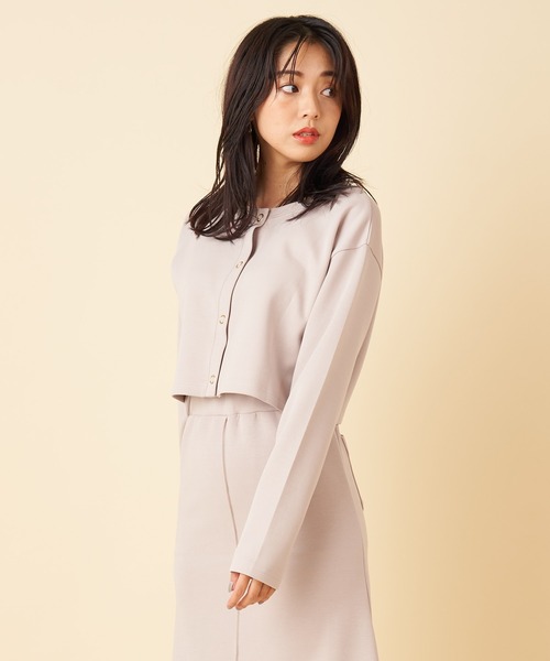 ROYAL PARTY(ロイヤルパーティー)の「2WAYダンボールショートトップス(Tシャツ/カットソー・レディース・オフホワイト/ライトグレー/ブラック・FREE)」の8枚目の写真