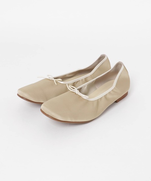 URBAN RESEARCH DOORS(アーバンリサーチドアーズ)の「サテン深バレエシューズ(バレエシューズ・レディース・ベージュ系その他/ブラウン/ネイビー・36/37/38)」の10枚目の写真