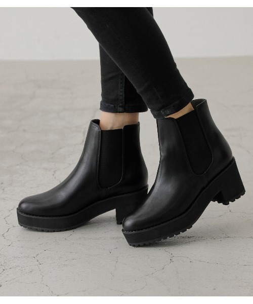 AZUL by moussy（アズールバイマウジー）の「SIDE GORE BOOTS/サイドゴアブーツ（ブーツ・レディース・ブラック・SMALL/MEDIUM/LARGE）」の11枚目の写真