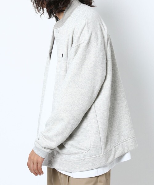 FREAK'S STORE(フリークスストア)の「WEB限定 THOUSAND MILE×FREAK'S STORE/サウザンドマイル 別注 スタンドカラー裏起毛 スウェットカーディガン/ジャケット(カーディガン/ボレロ・メンズ・ブラック/グレー/グリーン・SMALL/MEDIUM/LARGE)」の6枚目の写真