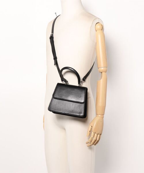 ACYM(アシーム)の「Compact box shoulder バッグ(ショルダーバッグ・レディース・ブラック/ブラウン・FREE)」の20枚目の写真