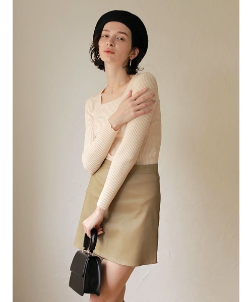 ACYM(アシーム)の「Compact box shoulder バッグ(ショルダーバッグ・レディース・ブラック/ブラウン・FREE)」の7枚目の写真