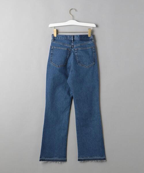 BEAUTY&YOUTH UNITED ARROWS（ビューティーアンドユースユナイテッドアローズ）の「BY ソフトフレア デニムパンツ（デニムパンツ・レディース・コバルトブルー/ブラック・L/M/S）」の5枚目の写真