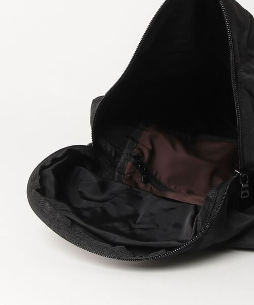 A BATHING APE（アベイシングエイプ）の「APE HEAD PACKABLE BACKPACK M（バックパック/リュック・メンズ・ブラック・FREE）」の5枚目の写真