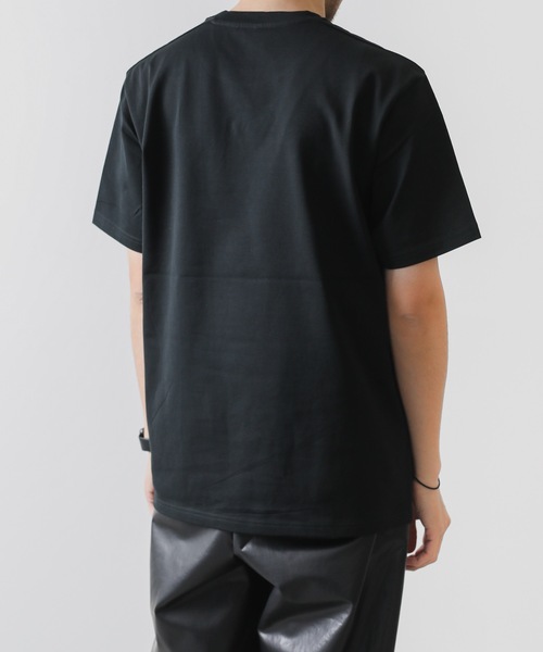 ATTACHMENT(アタッチメント)の「ウルティマシルキー天竺 レギュラーフィットSS Tシャツ / ULTIMATE SILKY JERSEY REGULAR FIT T-SHIRT(Tシャツ/カットソー・メンズ・ブラック/ホワイト/グレー系その他/ダークグレー・1/2/3)」の11枚目の写真