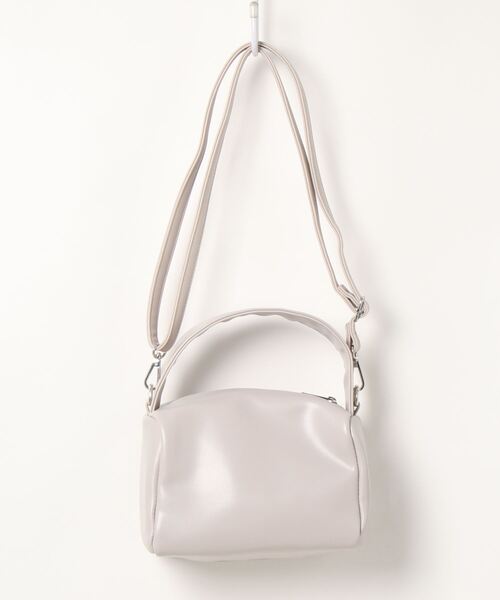 ALTROSE（アルトローズ）の「2WAYショルダーバッグ　[ノーム]（ショルダーバッグ・レディース・ブラック/グレー/グリーン/マスタード/ピンク・FREE）」の6枚目の写真