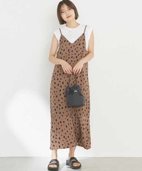 MEI（メイ）の「MEI/巾着ショルダーバッグ（ショルダーバッグ・レディース・ブラック/ブラウン/グリーン・F）」の5枚目の写真