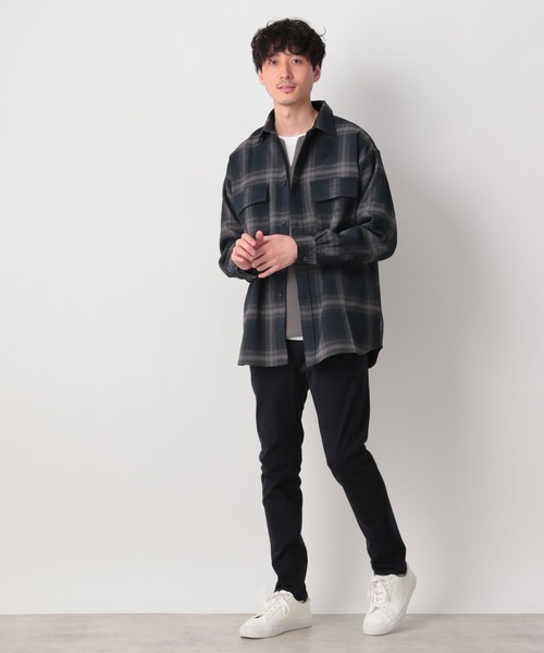 GLOBAL WORK（グローバルワーク）の「キーネックレイヤード長袖/258198（Tシャツ/カットソー・メンズ・チャコールグレー/ベージュ/ホワイト系その他2・SMALL/MEDIUM/LARGE）」の5枚目の写真