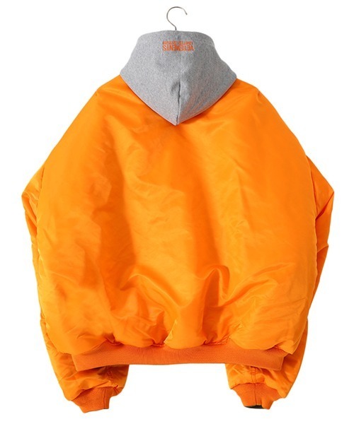 VETEMENTS（ヴェトモン）の「VETEMENTS / ヴェトモン：REVERSIBLE HOODED BOMBER：UE52JA220[RIP]（ブルゾン・メンズ・オレンジ系その他・XS/S）」の5枚目の写真