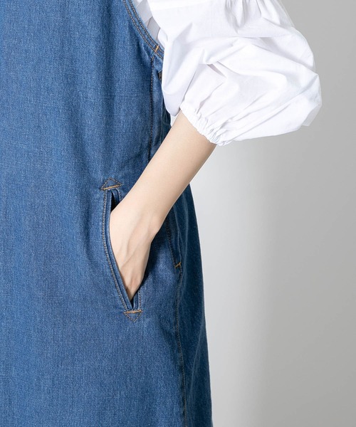 URBAN RESEARCH Sonny Label（アーバンリサーチサニーレーベル）の「『WEB限定』デニムロングワンピース（ワンピース・レディース・ブルー/ライトブルー・FREE）」の18枚目の写真