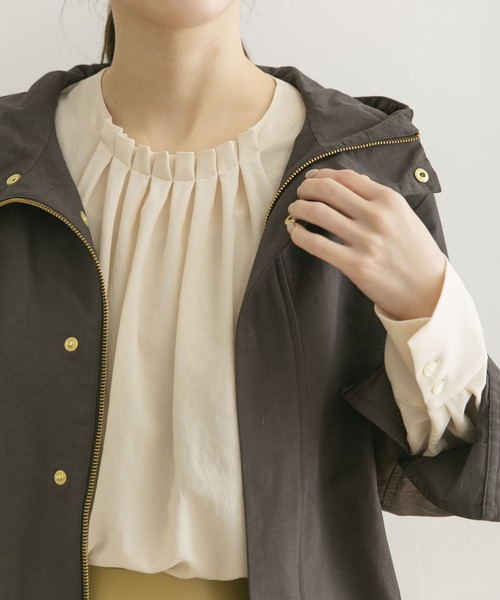 URBAN RESEARCH（アーバンリサーチ）の「シフォンフロントタックブラウス（シャツ/ブラウス・レディース・ネイビー/アイボリー/ブルー系その他・FREE）」の8枚目の写真