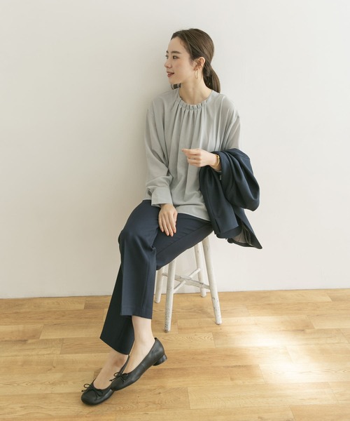 URBAN RESEARCH（アーバンリサーチ）の「シフォンフロントタックブラウス（シャツ/ブラウス・レディース・ネイビー/アイボリー/ブルー系その他・FREE）」の13枚目の写真