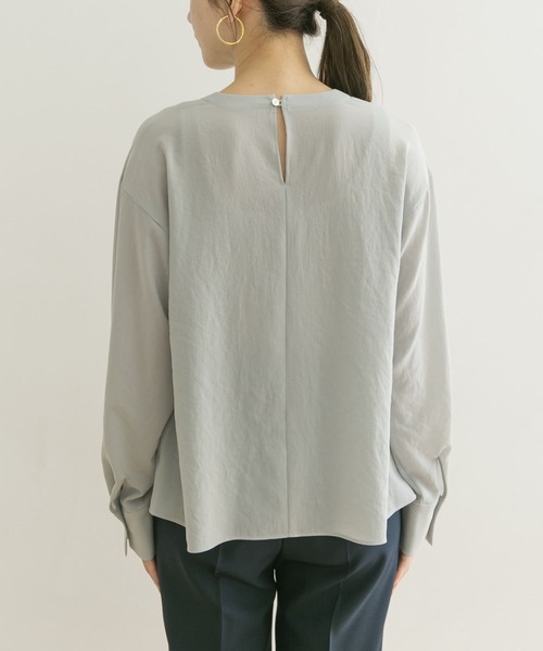 URBAN RESEARCH（アーバンリサーチ）の「シフォンフロントタックブラウス（シャツ/ブラウス・レディース・ネイビー/アイボリー/ブルー系その他・FREE）」の16枚目の写真