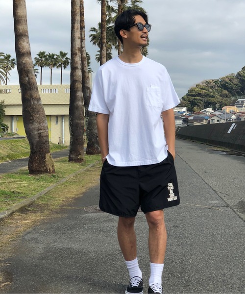 MAGIC NUMBER（マジック ナンバー）の「【MAGIC NUMBER】LIVIN' WELL US COTTON S/S TEE(LOOSE FIT)（Tシャツ/カットソー・メンズ・ブラック/ホワイト・X-LARGE/MEDIUM/LARGE）」の19枚目の写真