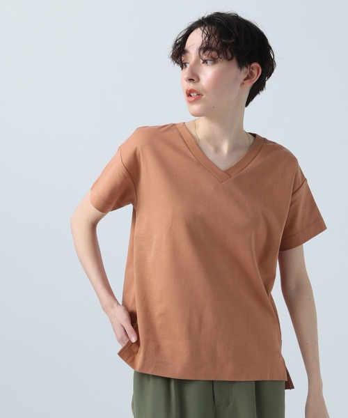 BAYFLOW(ベイフロー)の「シルケットVネックTシャツ(Tシャツ/カットソー・レディース・ホワイト/ブラック/ベージュ/カーキ/ピンク/イエロー/オレンジ/ブルー・SMALL/MEDIUM)」の15枚目の写真