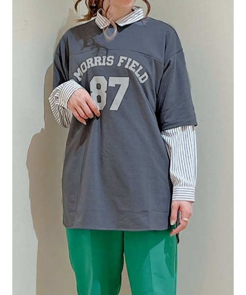 Samansa Mos2 blue（サマンサモスモスブルー）の「フットボールロゴTシャツ（Tシャツ/カットソー・レディース・オフホワイト/シルバーグレー/チャコール・ﾌﾘ-）」の3枚目の写真