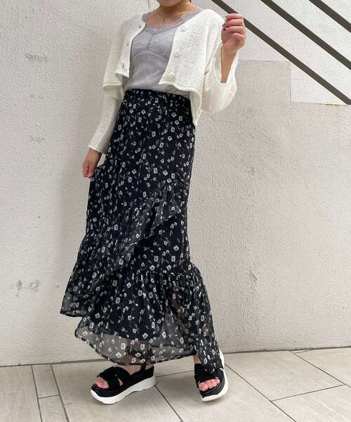 MAJESTIC LEGON（マジェスティックレゴン）の「テープヤーンショートカーディガン（カーディガン/ボレロ・レディース・グレー/オフホワイト/イエロー・MEDIUM）」の5枚目の写真