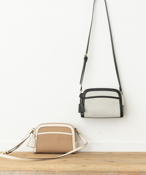 RODE SKO（ロデスコ）の「強撥水キャンバスショルダーバッグ（ショルダーバッグ・レディース・ベージュ/オフホワイト・ONE）」の11枚目の写真