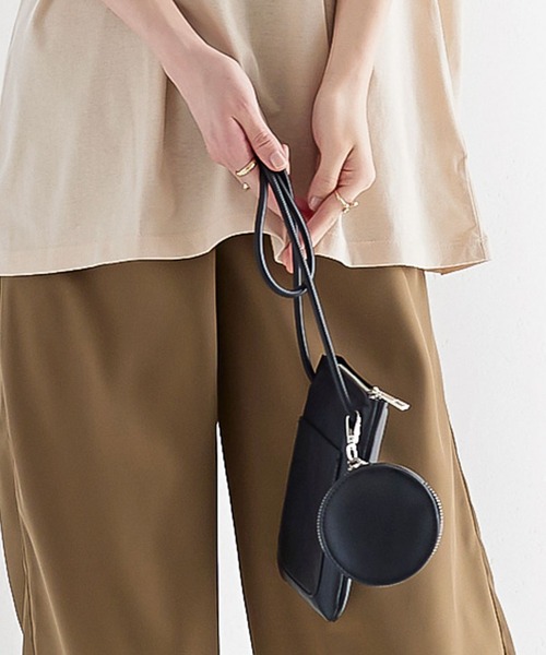 KOBE LETTUCE（コウベレタス）の「サークルポーチ付きショルダーバッグ[B1488]（ショルダーバッグ・レディース・ホワイト/ミント/ピンク/シルバー/ブラック・FREE）」の2枚目の写真