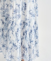 JUSGLITTY（ジャスグリッティー）の「ラインタッチプリントワンピース