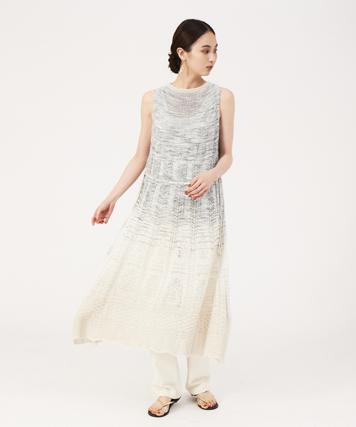 boussole(ブソル)の「【boussole×qualite】2WAYニットワンピ(ワンピース・レディース・オフホワイト/ライトブルー・フリー)」の4枚目の写真