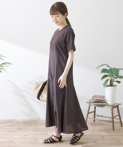 URBAN RESEARCH Sonny Label（アーバンリサーチサニーレーベル）の「ハーフスリーブセミフレアワンピース（ワンピース・レディース・ブラック/ブラウン/ナチュラル・FREE）」の21枚目の写真