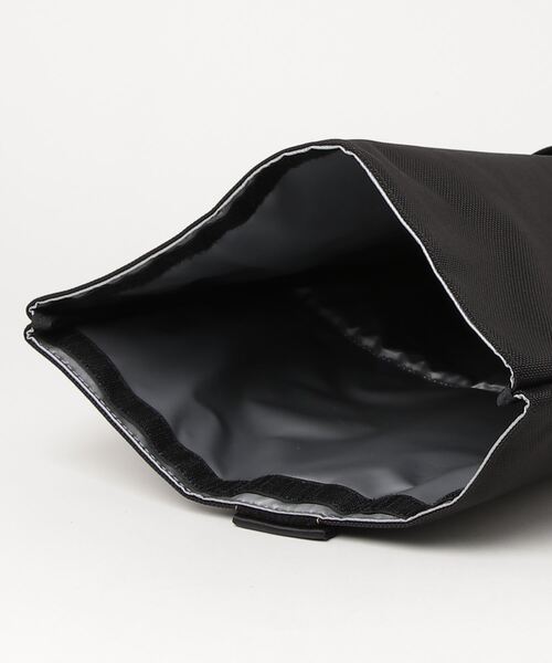 master-piece（マスターピース）の「SIESTA × master-piece PCスリーブ（ポーチ・メンズ・ブラック・FREE）」の5枚目の写真