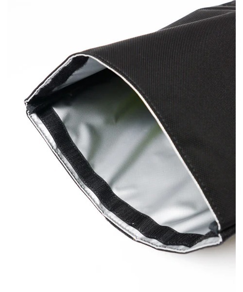 master-piece（マスターピース）の「SIESTA × master-piece PCスリーブ（ポーチ・メンズ・ブラック・FREE）」の11枚目の写真