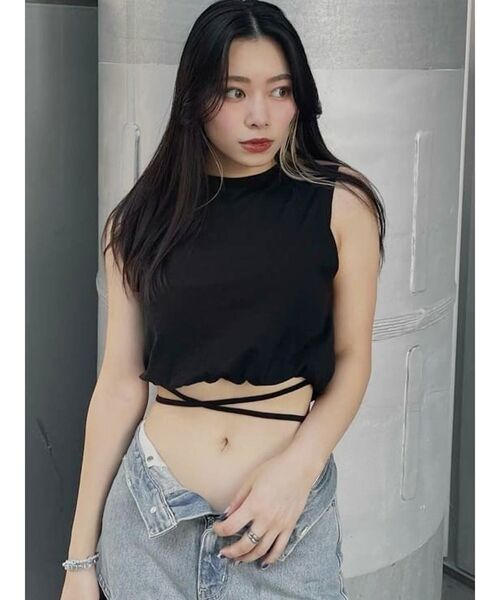 EVRIS（エヴリス）の「ウエストリボンTOPS（タンクトップ・レディース・ホワイト/ブラック/グリーン・FREE）」の2枚目の写真