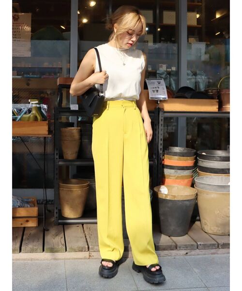 EVRIS（エヴリス）の「ウエストリボンTOPS（タンクトップ・レディース・ホワイト/ブラック/グリーン・FREE）」の14枚目の写真