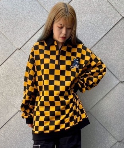 Candy Stripper（キャンディストリッパー）の「MELTY BEAR CHECKER POLO トップス（ポロシャツ・レディース・イエロー/カーキ/ベージュ・2）」の3枚目の写真