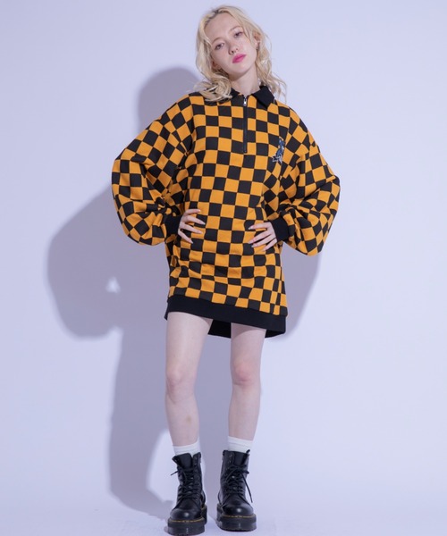 Candy Stripper（キャンディストリッパー）の「MELTY BEAR CHECKER POLO トップス（ポロシャツ・レディース・イエロー/カーキ/ベージュ・2）」の6枚目の写真