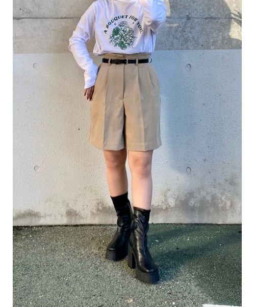 MOUSSY（マウジー）の「HW TUCK CULOTTES（その他パンツ・レディース・ベージュ/ダークグリーン/ブラック・2/1）」の8枚目の写真