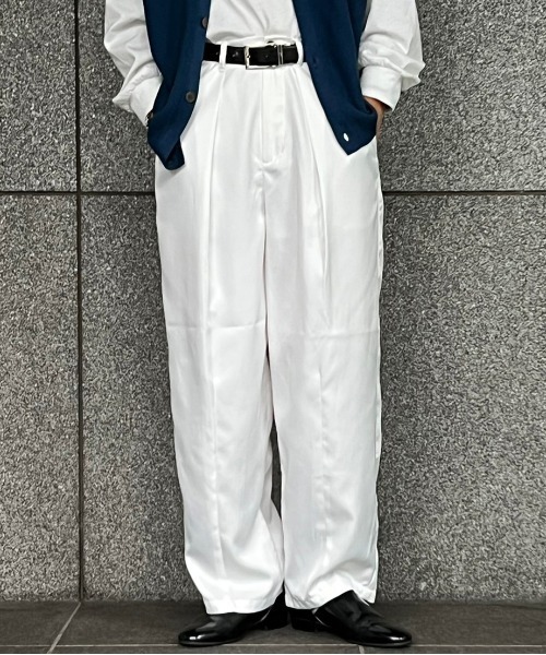 kutir（クティール）の「ワイドテーパードスラックス（スラックス・メンズ・ブラック/オフホワイト/カーキ・SMALL/MEDIUM/LARGE）」の2枚目の写真