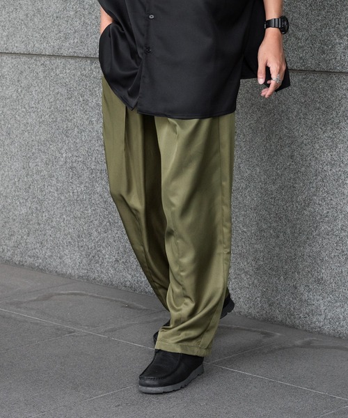 kutir（クティール）の「ワイドテーパードスラックス（スラックス・メンズ・ブラック/オフホワイト/カーキ・SMALL/MEDIUM/LARGE）」の20枚目の写真