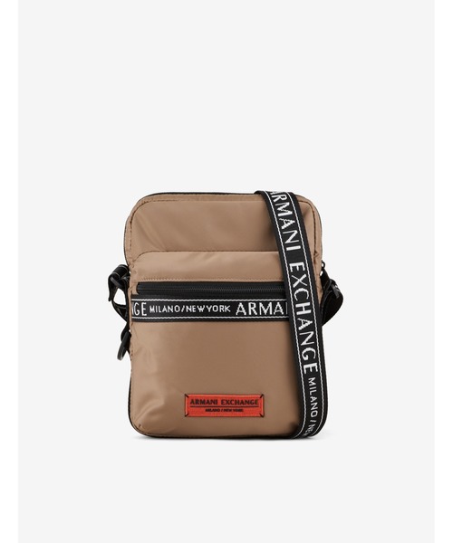 ARMANI EXCHANGE(アルマーニエクスチェンジ)の「【A|X アルマーニ エクスチェンジ】AXロゴバンド ショルダーバック(ショルダーバッグ・メンズ・ブラック/ベージュ・FREE)」の3枚目の写真