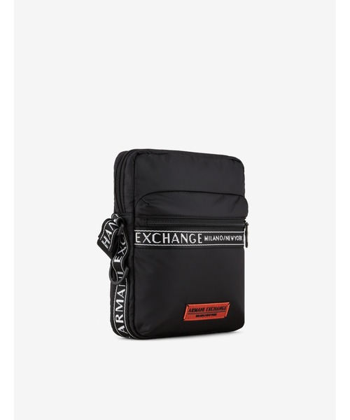 ARMANI EXCHANGE(アルマーニエクスチェンジ)の「【A|X アルマーニ エクスチェンジ】AXロゴバンド ショルダーバック(ショルダーバッグ・メンズ・ブラック/ベージュ・FREE)」の10枚目の写真