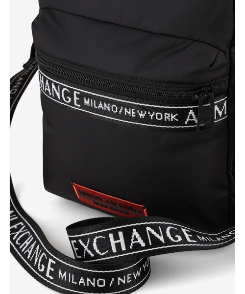 ARMANI EXCHANGE(アルマーニエクスチェンジ)の「【A|X アルマーニ エクスチェンジ】AXロゴバンド ショルダーバック(ショルダーバッグ・メンズ・ブラック/ベージュ・FREE)」の13枚目の写真