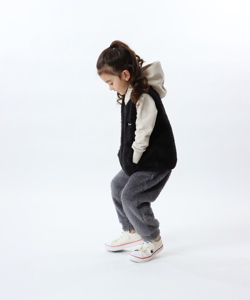 Champion(チャンピオン)の「【Champion/チャンピオン】キッズ ベーシック ジップベスト(ベスト・キッズ・ブラウン/カーキ/チャコール/ブラック・120/110/150/160/130/100/140)」の9枚目の写真