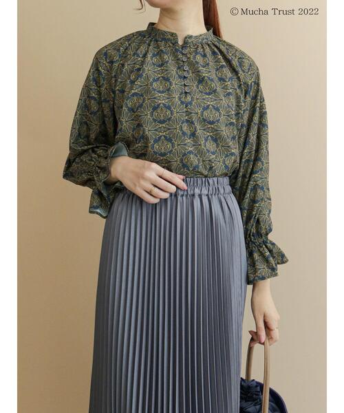 Te chichi（テチチ）の「【ミュシャコラボ】プリントギャザーブラウス（シャツ/ブラウス・レディース・ベージュ/ネイビー・ﾌﾘ-）」の17枚目の写真