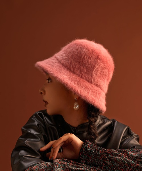 ear PAPILLONNER（イアパピヨネ）の「【SUM1 STYLE（スミスタイル）】ファーバケットハット（ハット・レディース・グリーン/ピンク・FREE）」の2枚目の写真