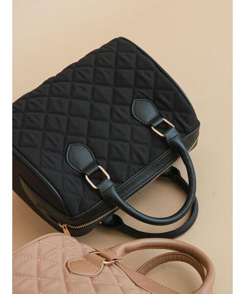 Te chichi（テチチ）の「キルティングボストンバック（ハンドバッグ・レディース・ブラック/ベージュ・ﾌﾘ-）」の3枚目の写真