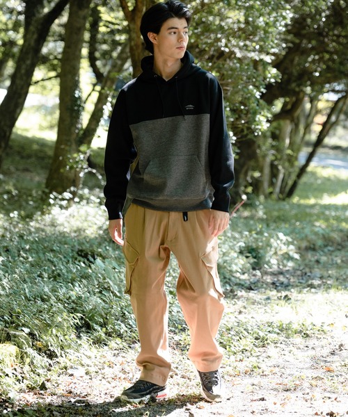 OUTDOOR PRODUCTS APPAREL(アウトドアプロダクツアパレル)の「裏フリース プルオーバー パーカー(パーカー・メンズ・チャコールグレー/ブラック/オリーブ/ベージュ・MEDIUM/LARGE/X-LARGE)」の16枚目の写真