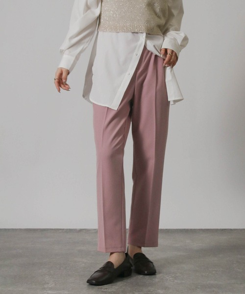 Social GIRL（ソーシャルガール）の「センタープレス 1タック テーパードパンツ ストレッチパンツ スラックス（スラックス・レディース・グリーン/ブラック/オレンジ/モカ/ブルー/アイボリー/ライトグリーン/ピンク/ネイビー・M/5L/L/3L/LL/S/4L）」の8枚目の写真